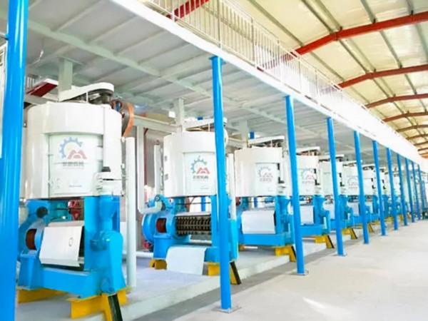 公務員放棄鐵飯碗，靠糧油發家、年入幾百億，成濱州市第二富豪