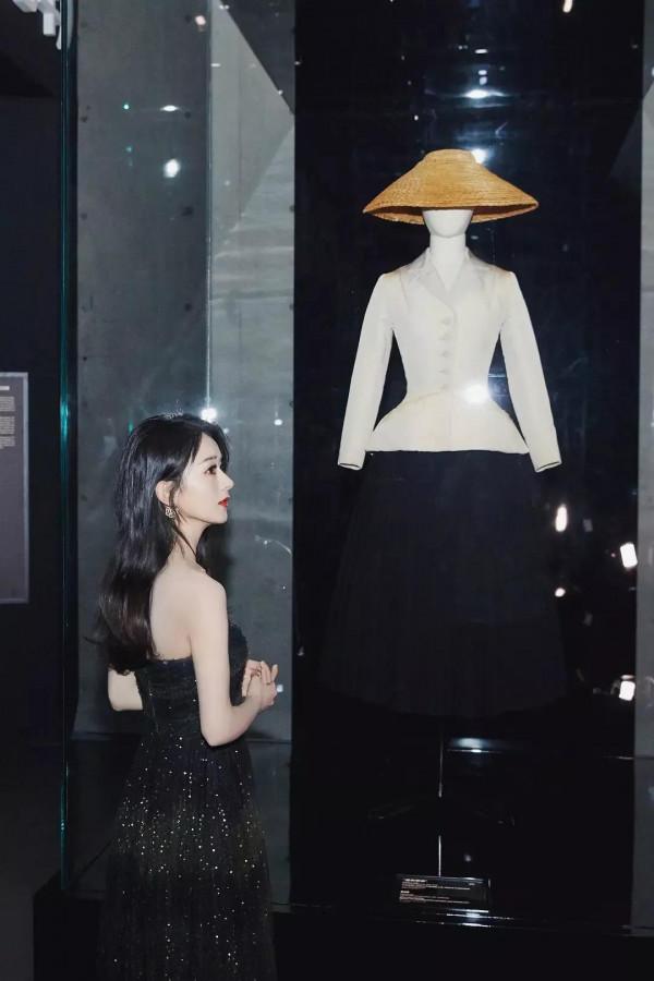 趙麗穎,不管現在有多麼艱辛,我們也要做個生活的舞者 趙麗穎,不管現在有多麼艱辛,我們也要做個生活的舞者