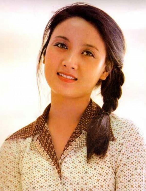 整容老去和自然老去有何區別?4對同齡貌美女星今昔對比差距大 整容老去和自然老去有何區別?4對同齡貌美女星今昔對比差距大