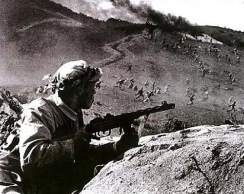 鐵原阻擊戰5:接撤退命令,傅崇碧頓時淚下:全部炮彈轟出去 鐵原阻擊戰5:接撤退命令,傅崇碧頓時淚下:全部炮彈轟出去