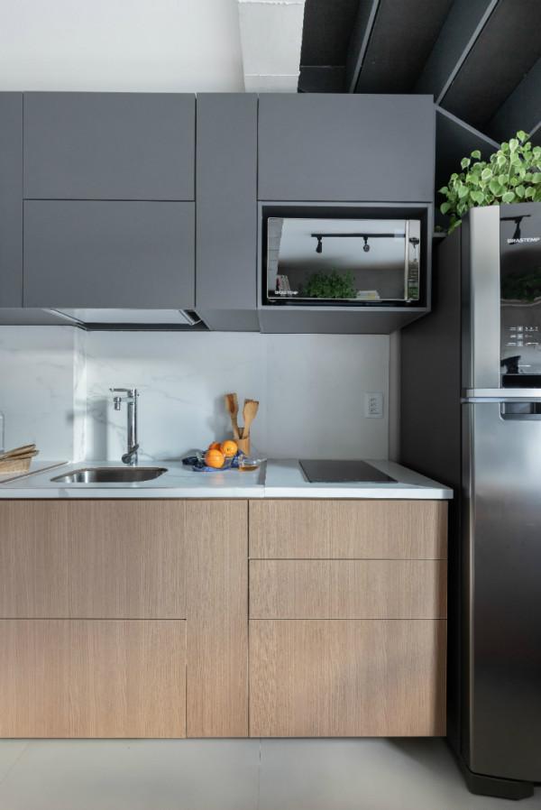 僅有45㎡的躍層小公寓,雖然緊湊但也有著歡笑,兩個人的浪漫暖窩 僅有45㎡的躍層小公寓,雖然緊湊但也有著歡笑,兩個人的浪漫暖窩