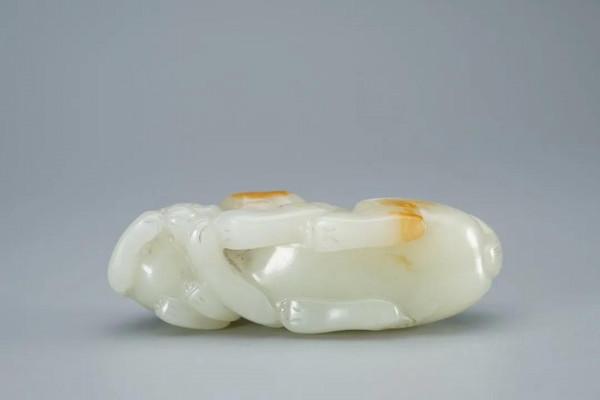 清代：和田玉「雙歡」把玩件