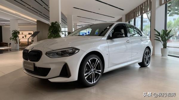 無懼擁堵!寶馬125i M運動曜夜實拍,都市青年好選擇? 無懼擁堵!寶馬125i M運動曜夜實拍,都市青年好選擇?