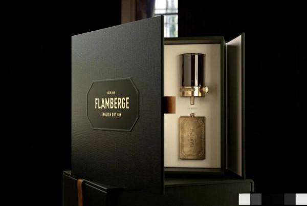 白俄羅斯FLAMBERGE杜松子酒禮盒套裝欣賞，你敢相信它是一盞燈