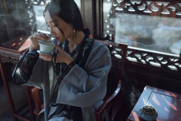 真正有修養的人，身上大都具有這三種特徵，有你嗎？