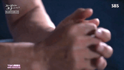 9.4分寶藏迴歸!奪人眼球,連殺兩任老公,好狠一女的 9.4分寶藏迴歸!奪人眼球,連殺兩任老公,好狠一女的