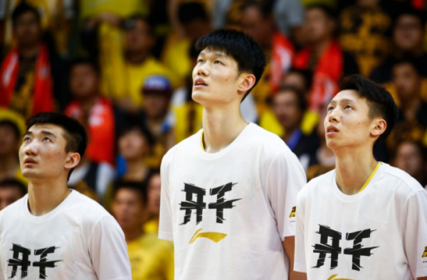 神勇廣廈連勝位居聯盟榜首，遼寧困難重重，PK對決有較大懸念