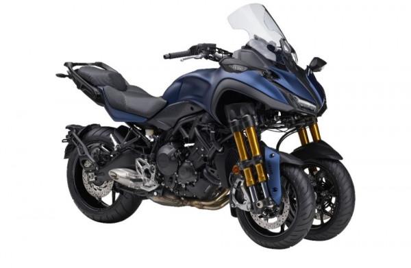 大排量摩托車那麼重，倒了不好扶，為什麼不把後輪做成兩個呢？