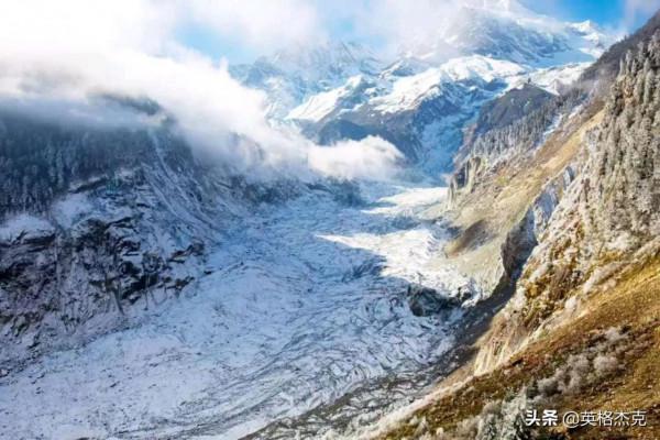 中國3個名山美景,有冰川雪山、有“地球綠洲”,孤身一人也好玩 中國3個名山美景,有冰川雪山、有“地球綠洲”,孤身一人也好玩