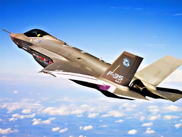 美國航母上的主力艦載機——都是精品,配置思路中國可以借鑑 美國航母上的主力艦載機——都是精品,配置思路中國可以借鑑