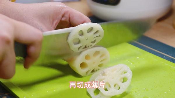 別逼孩子喝白粥了,一口吃進10種營養,寶寶吃的湯汁都不剩 別逼孩子喝白粥了,一口吃進10種營養,寶寶吃的湯汁都不剩