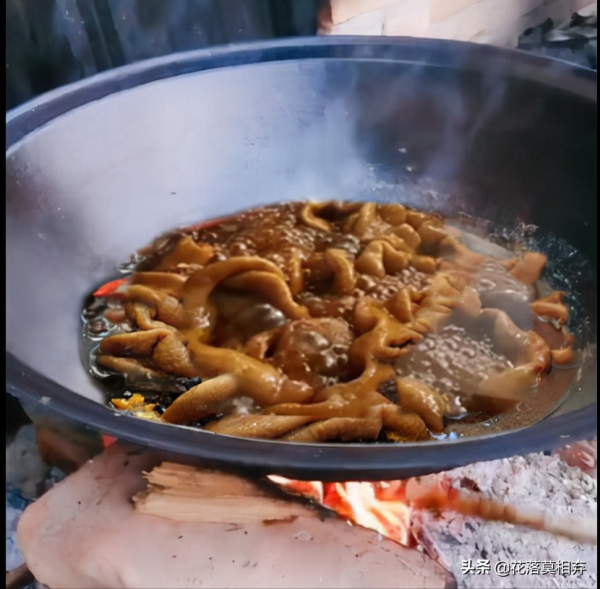 聞起來臭臭的豬腸如何變成人間美味？