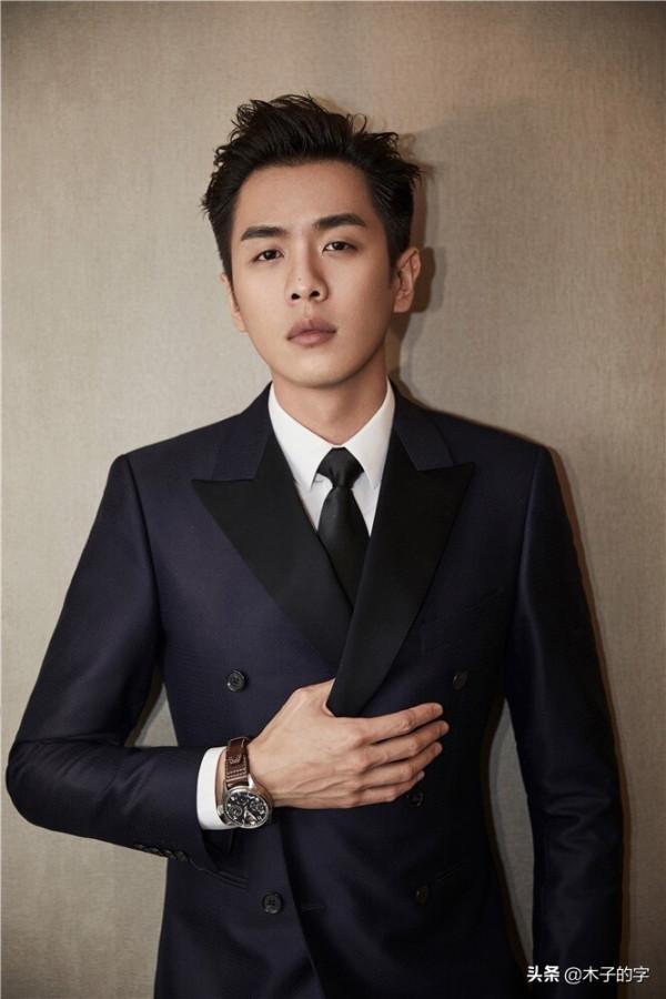 張若昀撤訴親父張健，他的原生家庭有多複雜？編劇都不敢這麼寫