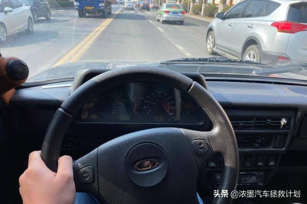 「分明稜角」整備一臺來自北國的拉達，解鎖下你心中的獨特小個性