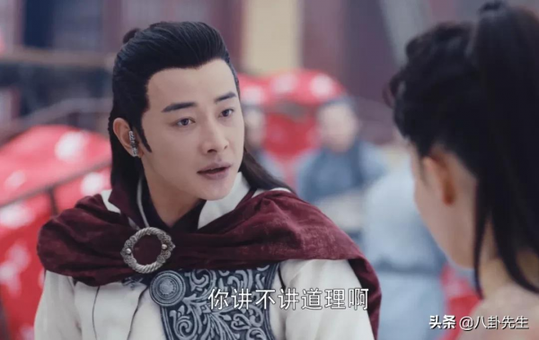 “85花”女扮男裝：楊冪楊穎唐嫣個個濃妝，倪妮劉詩詩有說服力