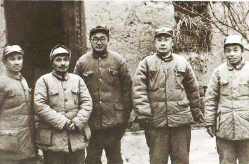 此役是戰神粟裕的巔峰之作,斯大林聞之讚歎:這是一個奇蹟 此役是戰神粟裕的巔峰之作,斯大林聞之讚歎:這是一個奇蹟