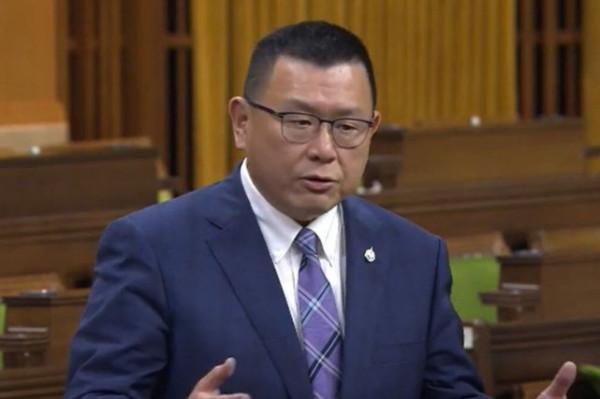 加拿大華裔政客大選遭慘敗,還把鍋甩給中國,稱被中國製裁很自豪 加拿大華裔政客大選遭慘敗,還把鍋甩給中國,稱被中國製裁很自豪