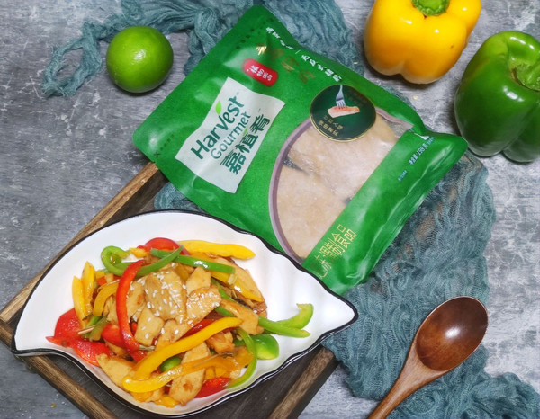 早上不知道吃什麼,一碗東南亞風味香茅雞全搞定 早上不知道吃什麼,一碗東南亞風味香茅雞全搞定