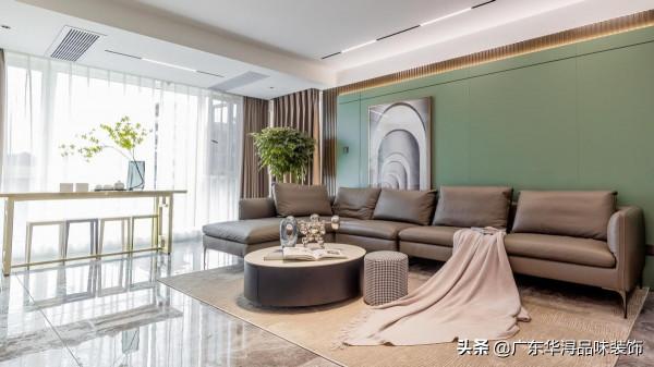 158m²現代風格住宅，這個森系的客廳太讓人喜歡了