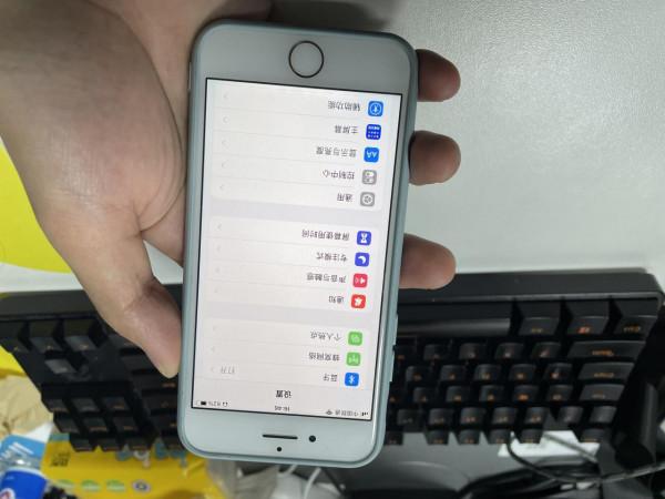 iPhone7 2021年使用體驗,卡頓、發熱、續航尿崩這還能忍? iPhone7 2021年使用體驗,卡頓、發熱、續航尿崩這還能忍?