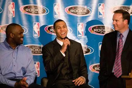 生涯僅6個賽季，卻征服一眾球星！“黃曼巴”布蘭登-羅伊去哪了