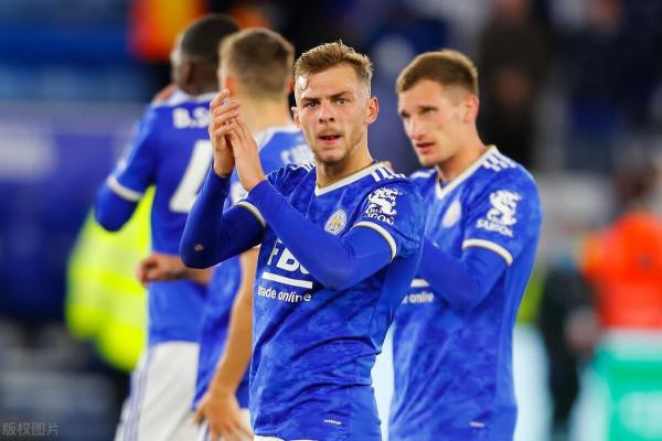 1-3,瓦爾迪3分鐘轟2球+麥迪遜無解世界波,狐狸城半場暴擊利物浦 1-3,瓦爾迪3分鐘轟2球+麥迪遜無解世界波,狐狸城半場暴擊利物浦