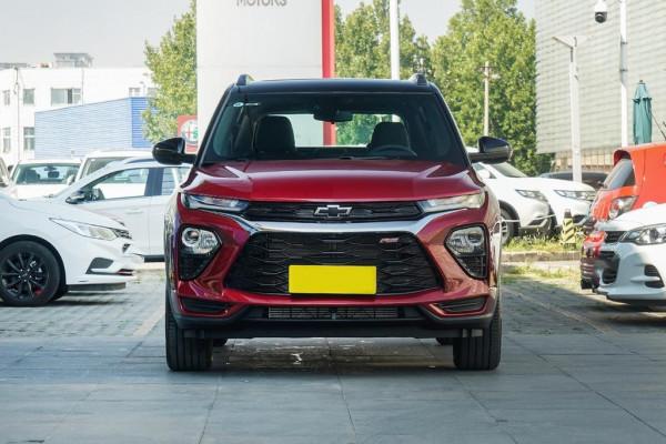 百公里綜合油耗5&period;9L，價格實惠配置豐富，試駕雪佛蘭創界