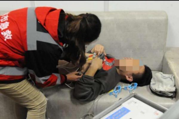 心臟有心肌缺血，身體其實有預警，血管堵沒堵，跑兩步就能知道了