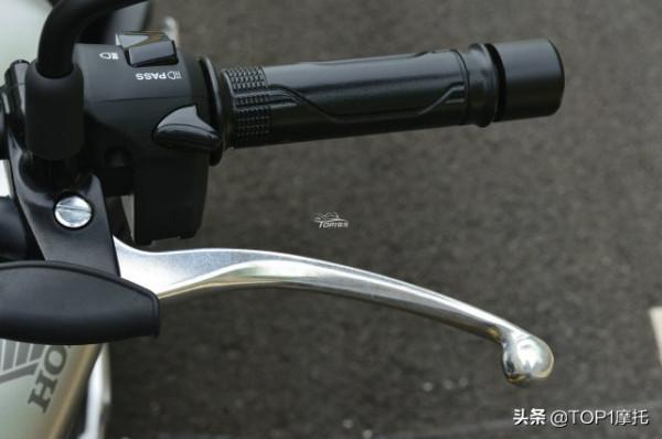 被價格掩蓋了實力!本田CB300R騎行體驗 完美的入門級街車 被價格掩蓋了實力!本田CB300R騎行體驗 完美的入門級街車