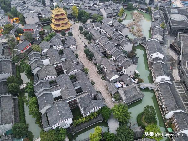四川成都斥資20億打造的古鎮,如今人跡罕至,已淪為空城 四川成都斥資20億打造的古鎮,如今人跡罕至,已淪為空城