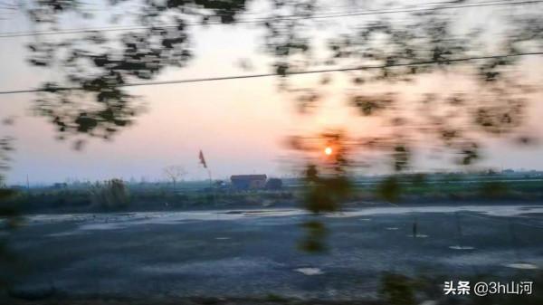 江漢平原上的日落時分