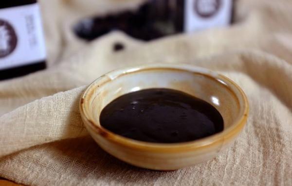 同樣是醬油，&OpenCurlyDoubleQuote;味極鮮&rdquo;和&OpenCurlyDoubleQuote;一品鮮&rdquo;區別挺大，學會再買不吃虧