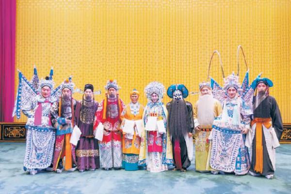 退休不退“藝”他們是京劇歷史上特殊的一代