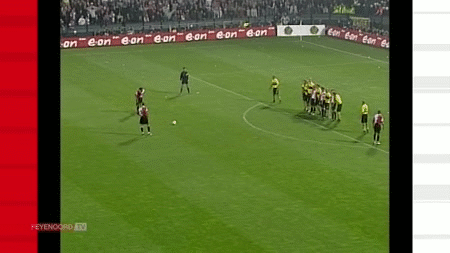 身高1米93的任意球大師！如今，他的兒子踢上了意甲