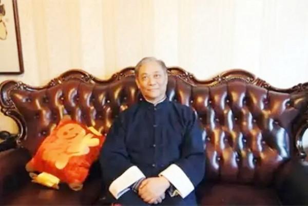 張學津後事：全體徒弟跪拜高喊：“師父，我們都是您的兒子”