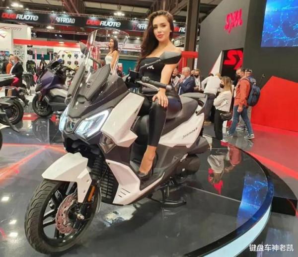 三陽“平板九妹”JOYRIDE、賽道踏板“JET SL”雙雙現身國內