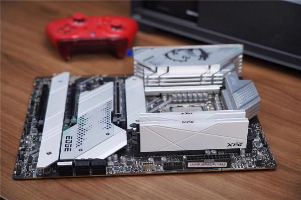 無限映象,靜音水泵,這次的威剛XPG 霜盾ARGB360水冷玩的有點嗨 無限映象,靜音水泵,這次的威剛XPG 霜盾ARGB360水冷玩的有點嗨