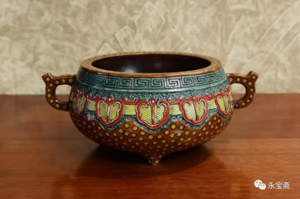 清乾隆古銅彩三足爐 清乾隆古銅彩三足爐