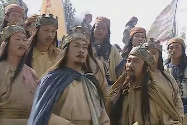 大清一頓殘忍的午餐：八大將高高興興入座，筷子還沒動卻人頭落地