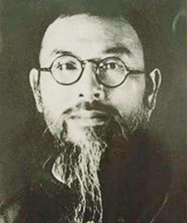 張大千賣假畫，被富商女兒識破，張大千反而“撩”到她