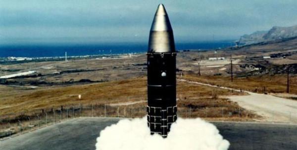 141噸重的導彈意外爆炸,180名專家全部遇難,導彈設計總師被追責 141噸重的導彈意外爆炸,180名專家全部遇難,導彈設計總師被追責