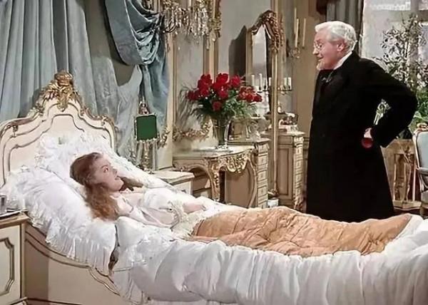 茜茜公主:婚姻不幸,婆婆苛待,女兒早夭,兒子殉情,61歲被刺殺 茜茜公主:婚姻不幸,婆婆苛待,女兒早夭,兒子殉情,61歲被刺殺