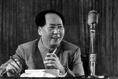 開國大典結束後,毛澤東毫無睡意,說完這一段話後,湧出了淚花 開國大典結束後,毛澤東毫無睡意,說完這一段話後,湧出了淚花