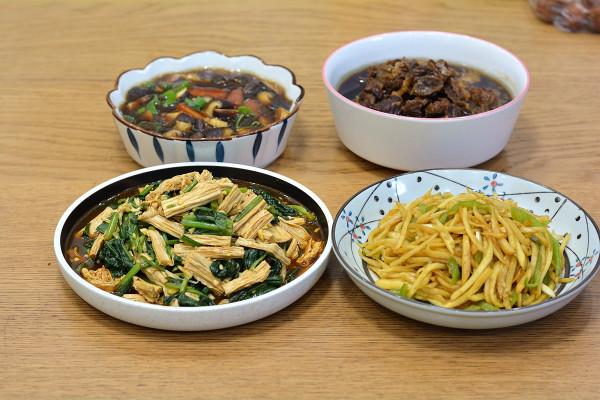 北京一家3口的晚餐,一葷三素經濟實惠,不譁眾取寵接地氣兒 北京一家3口的晚餐,一葷三素經濟實惠,不譁眾取寵接地氣兒