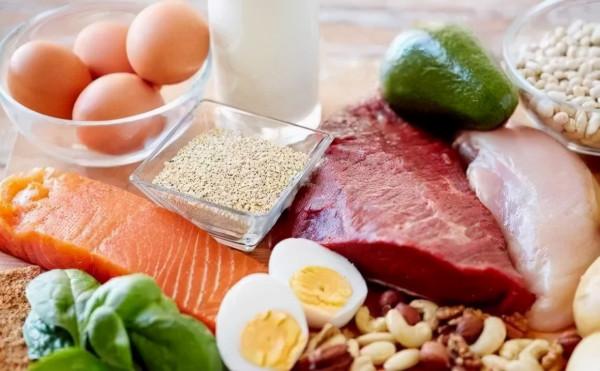 年紀越大越要補？醫生：女人過了50歲，建議或要多補充4種營養素