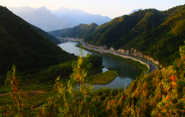 【我家門口那條路】密雲:鄉村公路這邊最美! 【我家門口那條路】密雲:鄉村公路這邊最美!