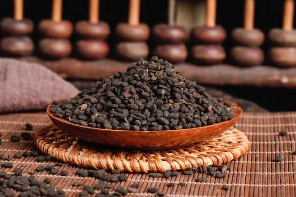 咳喘、頭暈、腰痛、腰痠、小便多，兩味藥可以改善