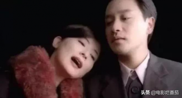 八位紅極一時的明星，如今過氣境況不一，有人幸福，有人街頭賣唱