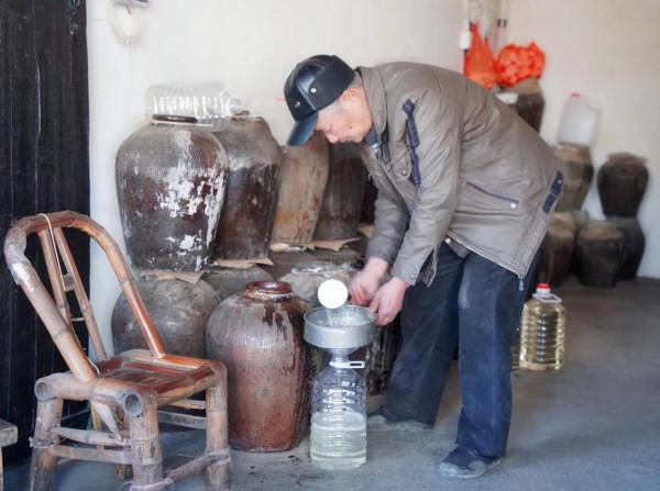 江蘇蘇州有個令人可惜的古鎮，原生態不要門票，被兩根大煙囪毀了