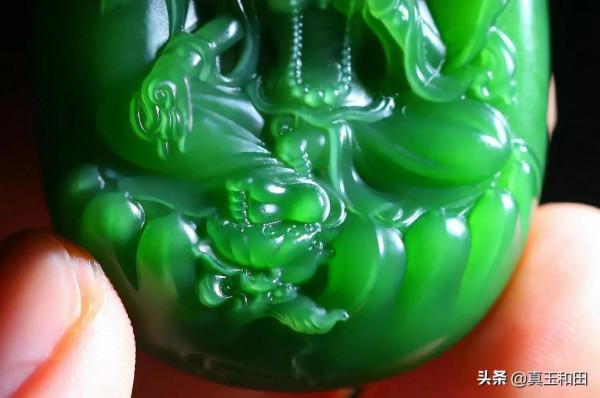 十幾個萬的和田玉俄羅斯碧玉值不值? 十幾個萬的和田玉俄羅斯碧玉值不值?